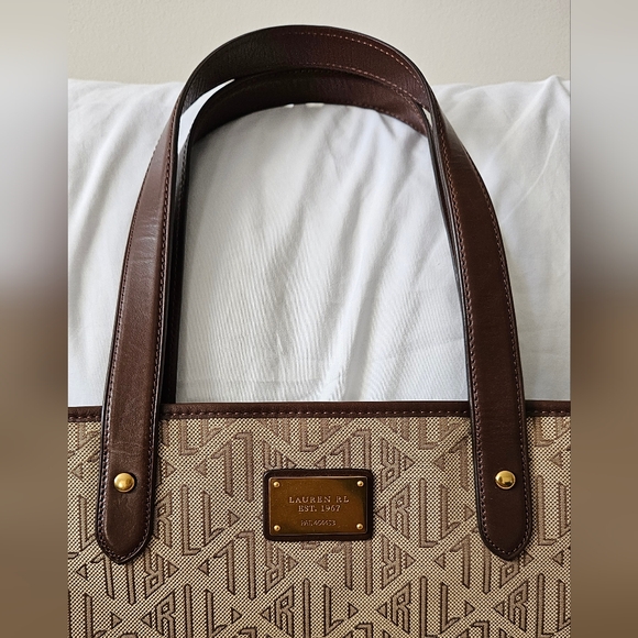 Lauren Ralph Lauren Shoulder Bag - Picture 4 of 15